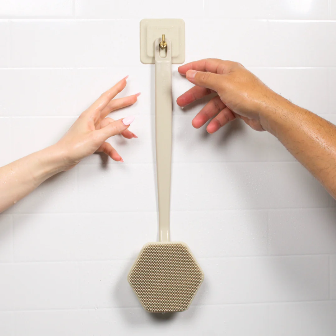 Back Scrubber & Hook Sand - Image 3