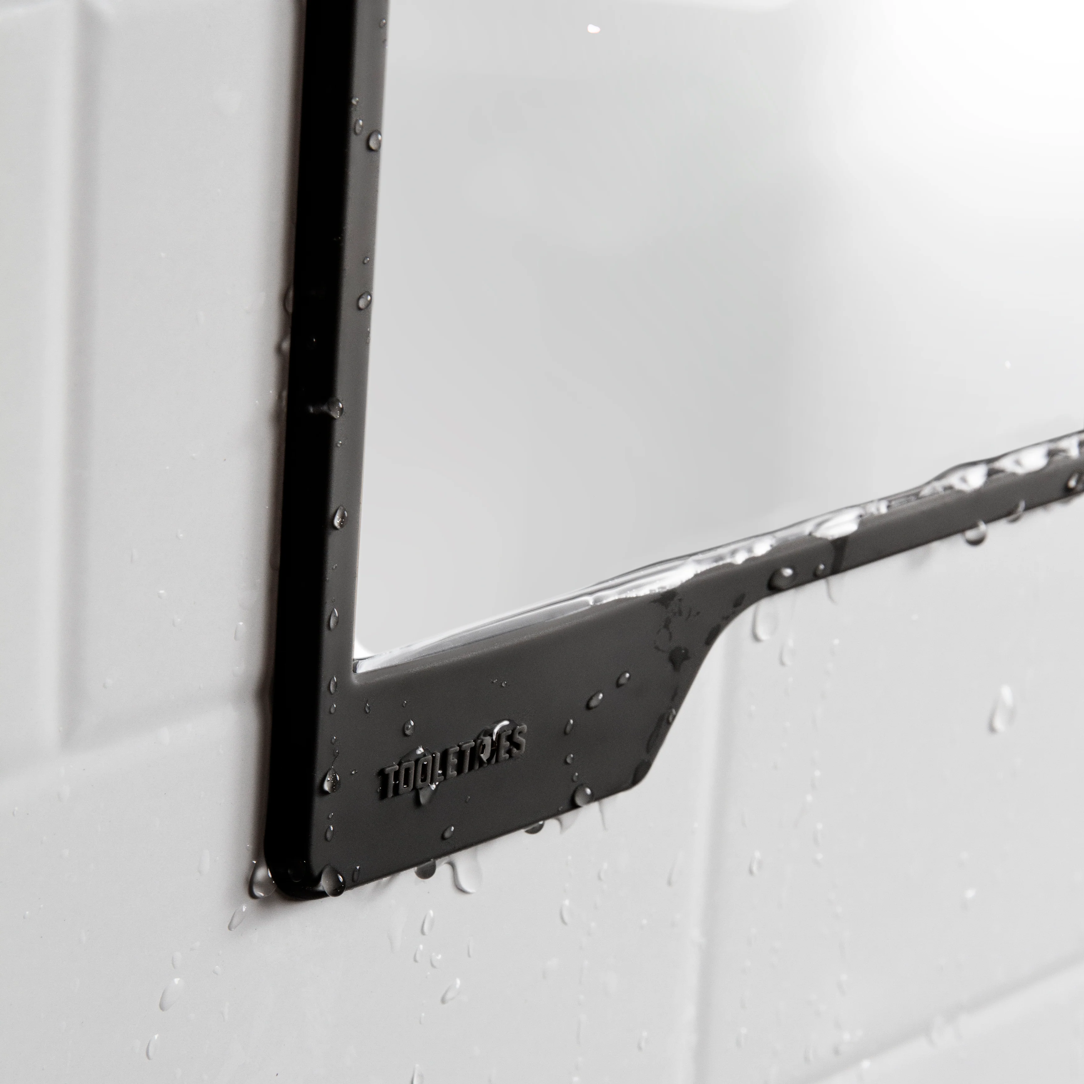 The Oliver Shower Mirror - Image 4