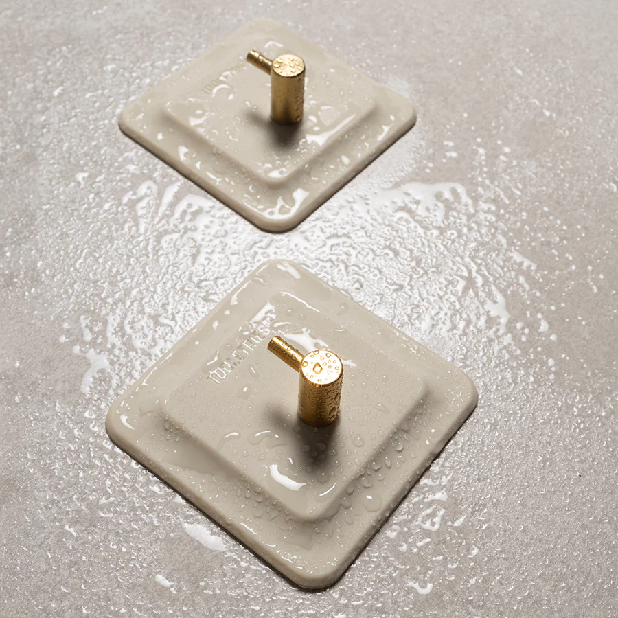 The Arnold Shower Hook Sand (2 Pack) - Image 4